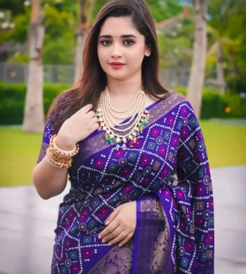 প্রিমিয়াম সফ্ট সিল্ক শাড়ী (নীল শাড়ী)